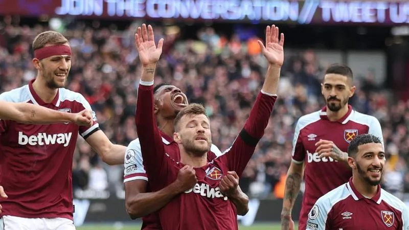cau lac bo bong da west ham united