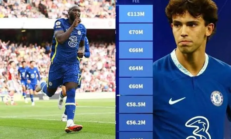 Tiền đạo Chelsea